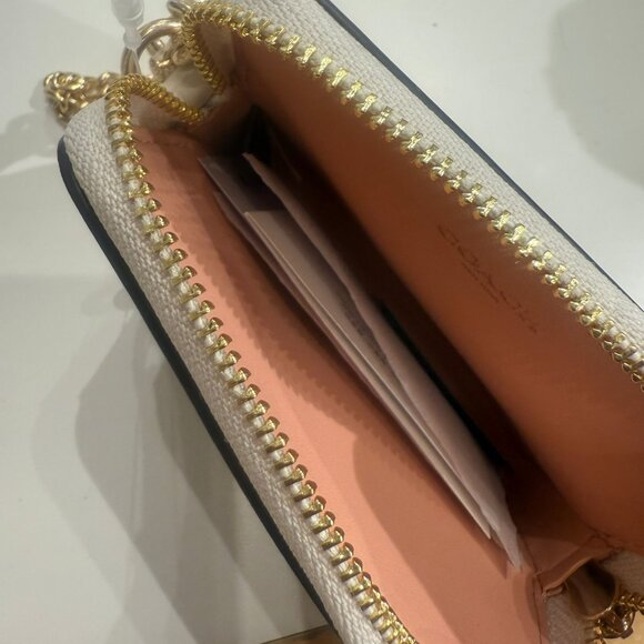 coach Zip Card Case In Signature Canvas With Floral Print car25 - Picture 4 of 5